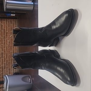Tecovas Dean men's black calfskin cowboy boots. Size 9.5D. Lightly used.